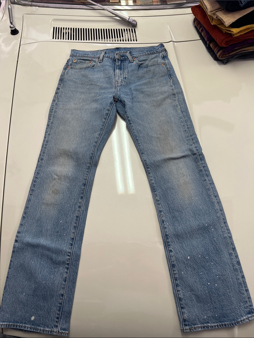 Levi Strauss Premium Mens’ 527 Bootcut 70’s Retro Line Jeans, 30x32 (Used)